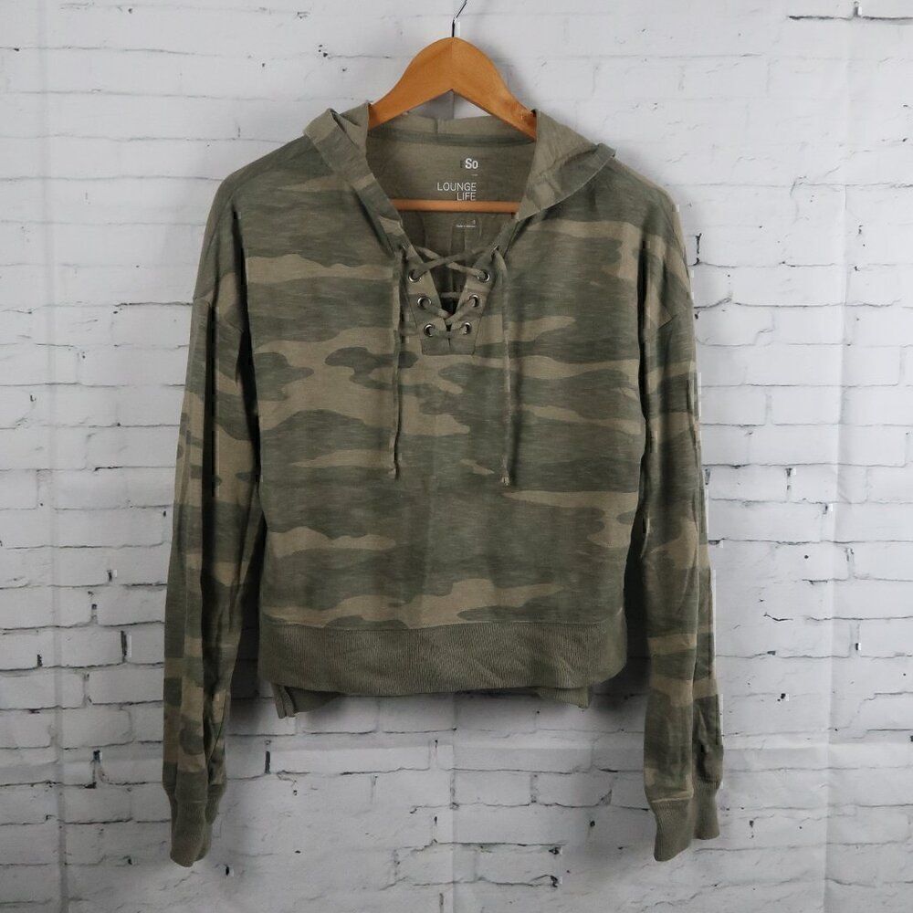 SO GREEN CAMO LOUNGE LIFE HOODED LONG SLEEVE LIGHTWEIGHT T SHIRT SIZE SMALL